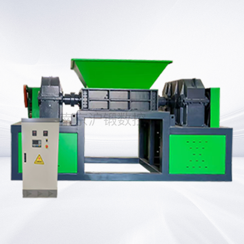 大型撕碎机